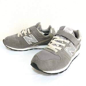 大人気◎ ★new balance　ニューバランス★ ベルクロ スニーカー シューズ 靴 ジュニア キッズ 軽量 スポーツ 運動 グレー 20.0cm/184