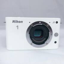 【美品】Nikon 1 J1 ホワイト ダブルレンズキット○手振れ補正○_画像3