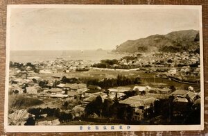 JJ-1466 ■送料込■ 静岡県 伊藤温泉場全景 温泉 旅館 海 湾 船舶 田畑 風景 自然 家屋 山 絵葉書 写真 古写真 印刷物 ●未使用/くKAら