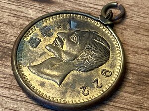 TT-840 ■送料込■ 硬貨 ペンダント トップ 西暦1922年 男性 外貨 コイン ネックレス レトロ アンティーク 5g /くGOら