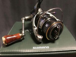 シマノ 23カーディフXR C2000S ロデオクラフトRCシングルハンドル　40mm ダークオリーブ　ウッドノブへ変更　トラウト　管理釣り