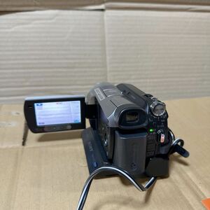あ-4696）ソニー SONY HDR-SR7 HDビデオカメラレコーダー 通電のみ確認　中古現状ジャック