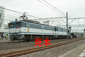 鉄道写真データ（JPEG）、00506871、EF65-2060＋EF65-2069＋ヨ8629＋シキ850C（空車）（3カット）、JR高崎線、上尾〜宮原、2015.08.25