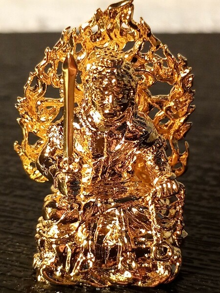 不動明王　像　金メッキ　純銀　仏像　仏教　守護　スピリチュアル