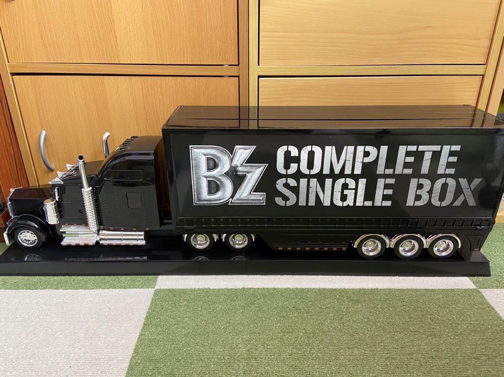 Yahoo!オークション -「b'z complete single box」の落札相場・落札価格