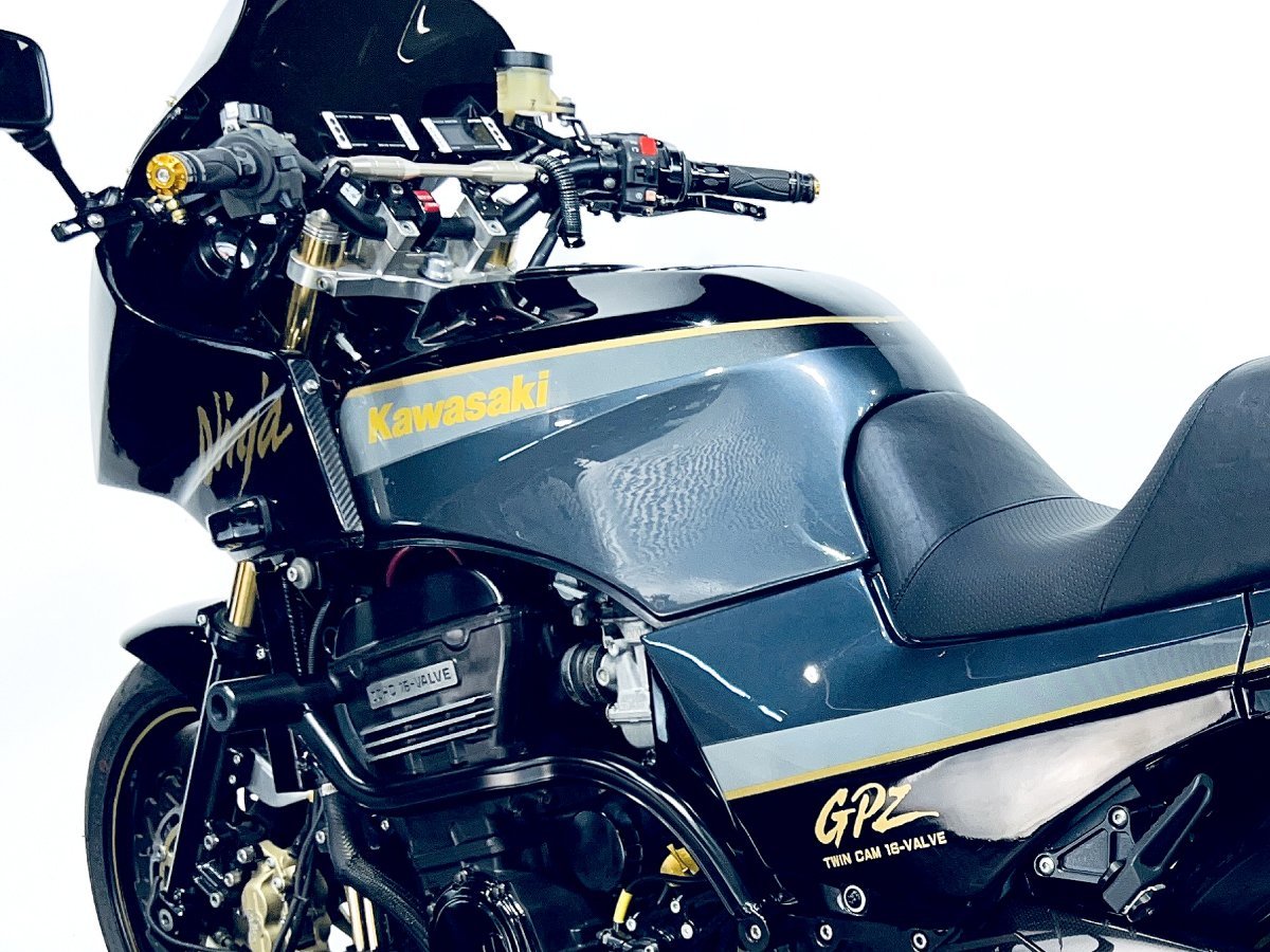 GPZ900R マフラーの値段と価格推移は?|81件の売買データからGPZ900R