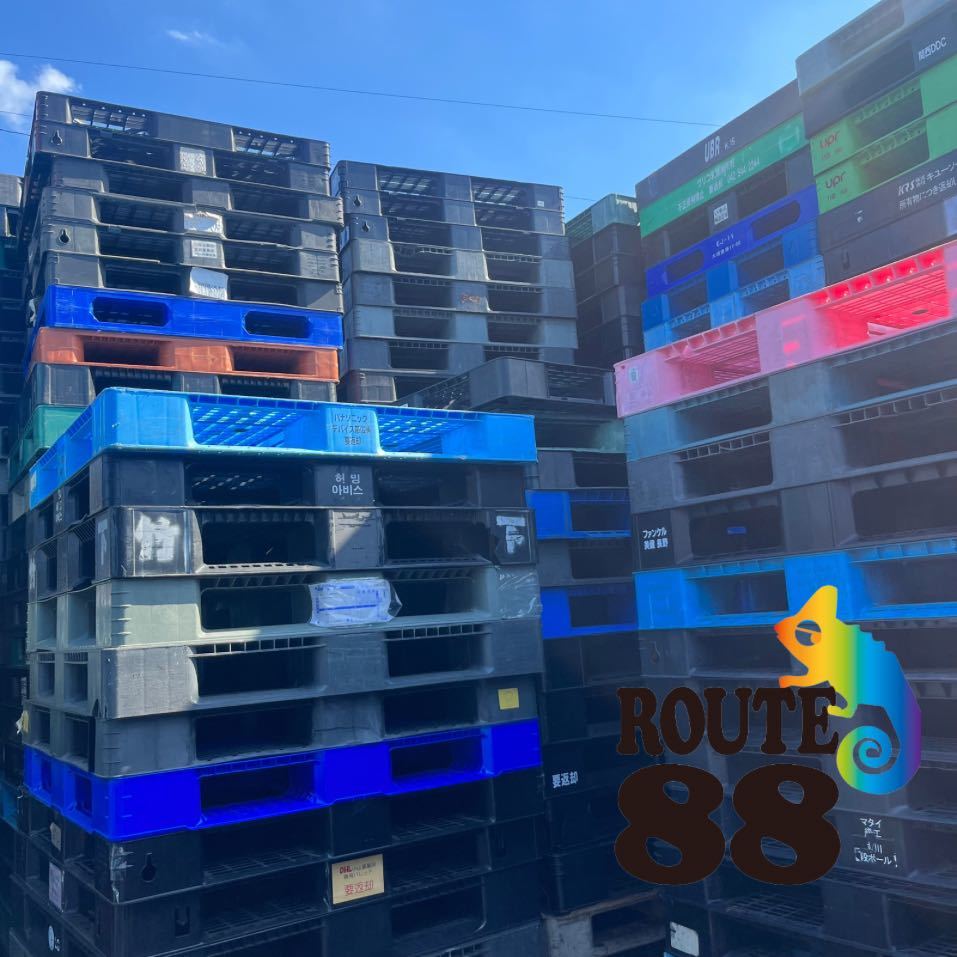 [ б/у ] пластик Palette 1100×1100 MIX 10 шт. комплект полимер Palette pra pare полимер pare