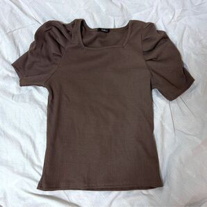 トッカ TOCCA Tシャツ　韓国　韓国ファッション　定価18000