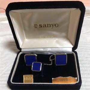 me870lapis. cuffs button made in Japan 