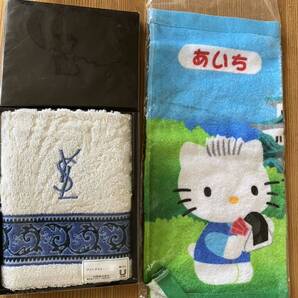 メ3823 新品 キティーちゃん名古屋城タオルハンカチ&サンローランタオルハンカチ