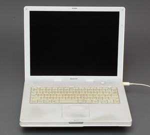 OS9クラシック起動/ Apple iBook G4〈14-933MHz M9388J/A〉A1055 JANK_01●033