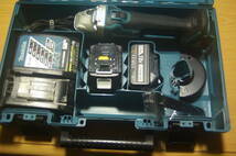 makita マキタ 18V 100㎜ 充電式ディスクグラインダー GA404D 新品バッテリー・充電器・ケース等おまけ付き 研磨機 切断機 DIY 電動工具