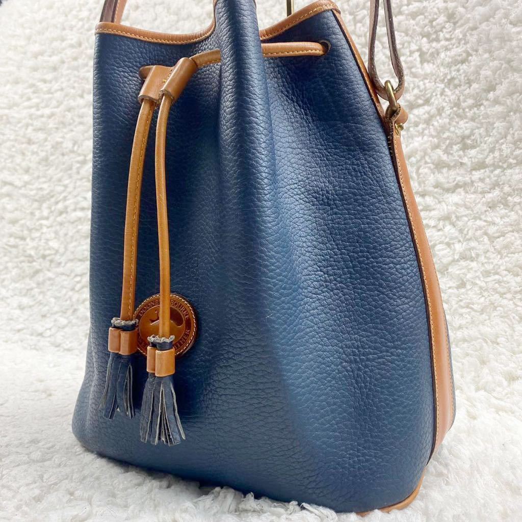 ヤフオク! -「dooney bourke バッグ」の落札相場・落札価格