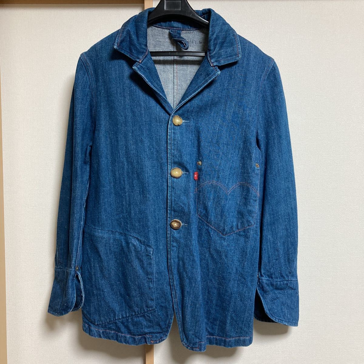 年最新Yahoo!オークション  levi's red 立体裁断の中古品・新品