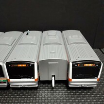 ドア開閉E231系500番台山手線☆サウンドE231系近郊電車☆E233系中央線☆動作品☆簡易清掃☆新品タイヤ交換済み☆プラレール_画像4