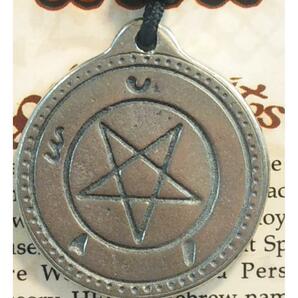 AzureGreen: Talisman Charm Good Spirits