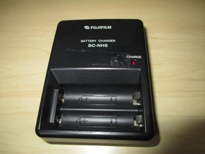  Fuji film single three for battery charger charger used BC-NHS