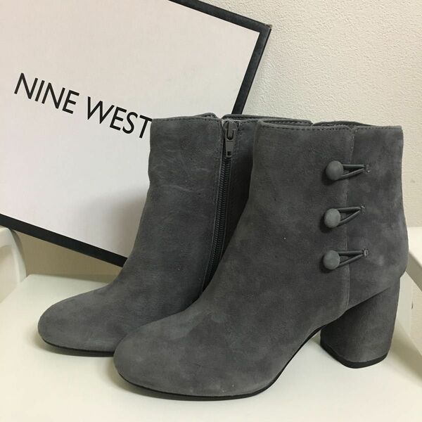 NINE WEST スエード ショートブーツ 6M 23cm グレー サイドジップ 太ヒール　 チャンキーヒール