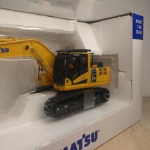 KOMATSU PC210LC-11 エクスカベーター 1/50スール_画像4