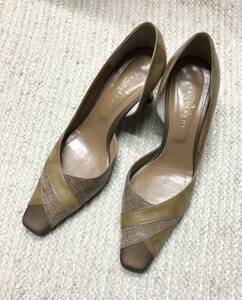 *TRUSSARDI Trussardi * lady's * made in Japan leather × enamel heel pumps / Brown / size 23.0cm