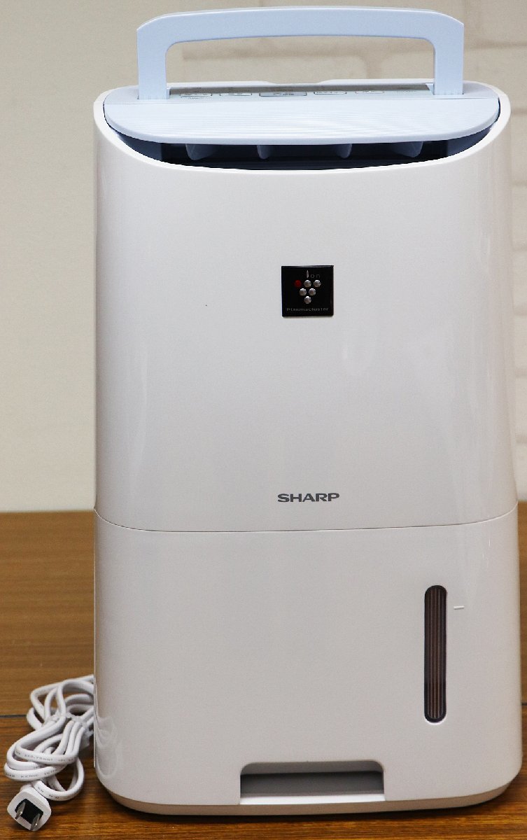 Yahoo!オークション -「プラズマクラスター除湿機 cv-h71」の落札相場