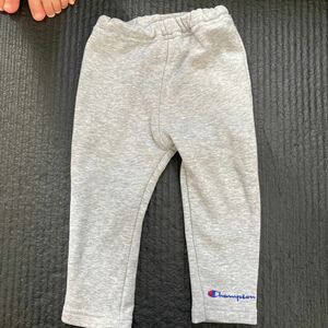 Champion 裏起毛パンツ　サイズ80