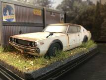 昭和レトロな風景 1/32 ニッサン スカイライン 2000GT-R KPGC110 ケンメリ 旧車 自作ジオラマ完成品 ケース付_画像4