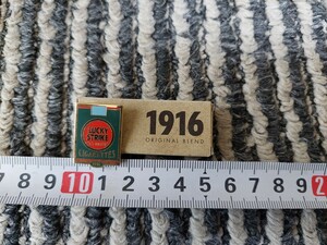 非売品　未使用　ラッキーストライク　ピンバッジ　1916年　パッケージ　ピンバッジ