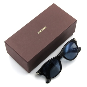 美品 TOM FORD トムフォード サングラス TF0530 O'KEEFE 01V オキーフ ウェリントン 調光 イタリア製 US FIT ブラック 黒 50016786