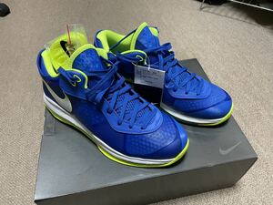 NIKE LEBRON 8 V/2 LOW QS 30cm