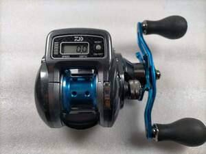 驗【液晶確認済】 ダイワ ソルティスト ICS 103SH 右 DAIWA 船用 手巻きリール 鯛ラバ タチウオ マダイ ライトゲーム 614794 （検 ICV 0303