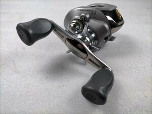 驗【日本製】 ダイワ チームダイワ TD-Z 103P 【パワーギア】 右 ライトハンドル 日本製 TEAM DAIWA ベイトリール 廃盤品 2004