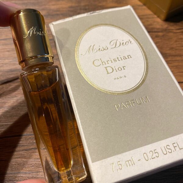 Christian Dior 香水 クリスチャンディオール