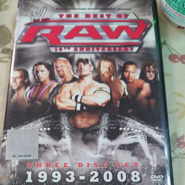 WWE RAW 15th アニバーサリー (格闘技)