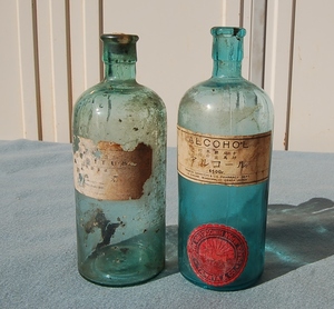 昭和初期　2本：空瓶　アルコール　日の出馬印　　　不明品×１