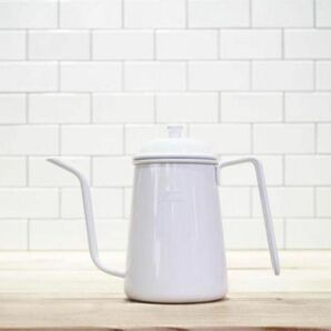 新品未開封 kalita カリタ 細口ポット 0.7L ホワイト　ドリップポット 細口 コーヒードリップケトル