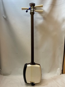 u52875 used shamisen futoshi .