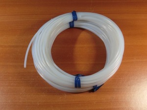 テフロンチューブ・自然色 （PTFE?) 外径約3mm /20cm\100即決/電気絶縁 (K83)