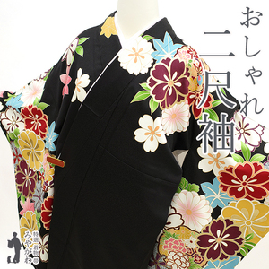  two shaku sleeve kimono . feather pattern short graduation ceremony hakama exclusive use black Sakura . flowers of four seasons snow wheel flower classic 2 shaku sleeve length 110.68 F free size ....sb13325