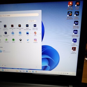 SONYノートPC core i5 Windows11 office illustrator Autocad2023 メモリ8G 新品SSD 内蔵カメラ GeForce GT740M