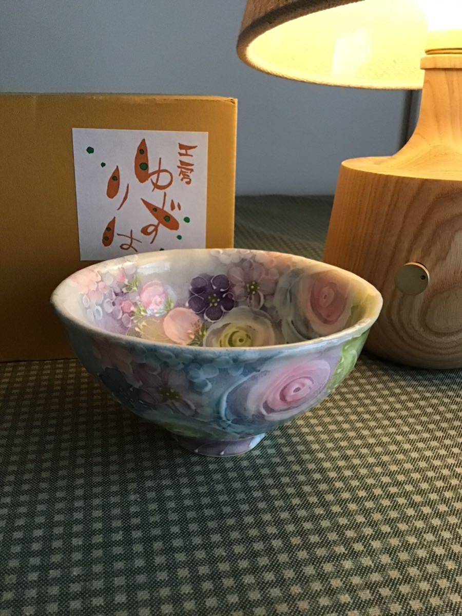 Workshop Yuzuriha Seto ware rice bowl rice bowl tableware rice bowl colored rose flower pattern gorgeous cute lovely pottery hand-painted floral pattern E box, tableware, Japanese tableware, rice bowl