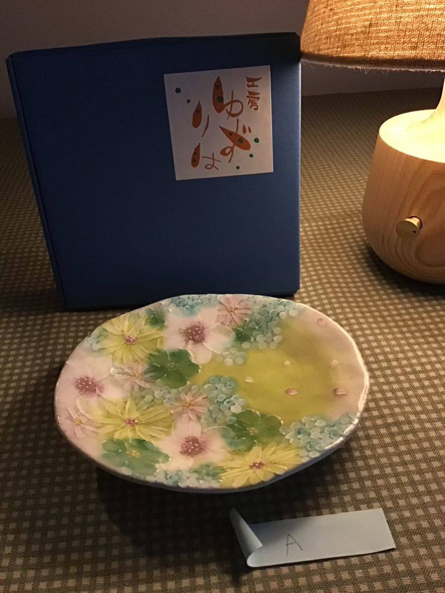 Studio Yuzuriha濑户器皿蛋糕盘蛋糕盘甜品椭圆形餐具小花朵图案华丽可爱陶瓷手绘花卉图案F盒A, 餐具, 日本餐具, 饭碗