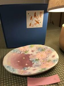 工房ゆずりは　瀬戸焼　ケーキプレート　ケーキ皿　デザート　楕円形　食器　色彩花　ピンク　華やか　　陶器　手描き　花柄　　　F箱　A