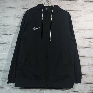 NIKE■ナイキ■ナイロンジャケット■サイズ：M■ナイロンパーカー■黒■ブラック■中古品