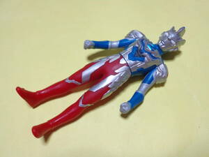 ウルトラマンゼット　アルファエッジ　Z/ウルトラマン 怪獣 ウルトラヒーローシリーズ ソフビ