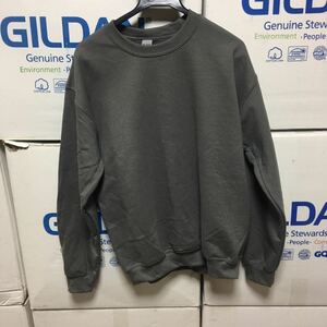 GILDAN チャコールグレー L 灰色 セットイン トレーナー 8.0oz スウェット ギルダン 無地 長袖 裏起毛☆