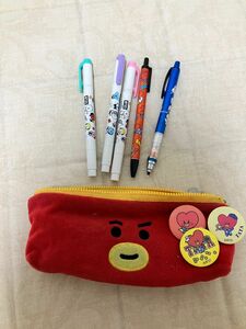 TATA筆箱、ペンケース、シャーペン、マーカー、ボールペンのセットです。