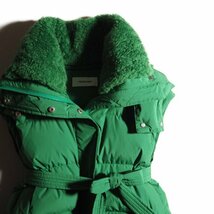 M3256P　▼YVES SALOMON イヴサロモン アパルトモン 購入▼　新品同様 22AW DOWN VEST ムートン付き ダウンベスト グリーン 秋冬 rb mks_画像2