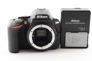 #g426★美品★ Nikon ニコン D5600 ボディ