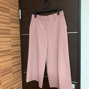 最終お値下げ！ZARA クロップドパンツ　くすみピンク　内側ボタンないため格安！